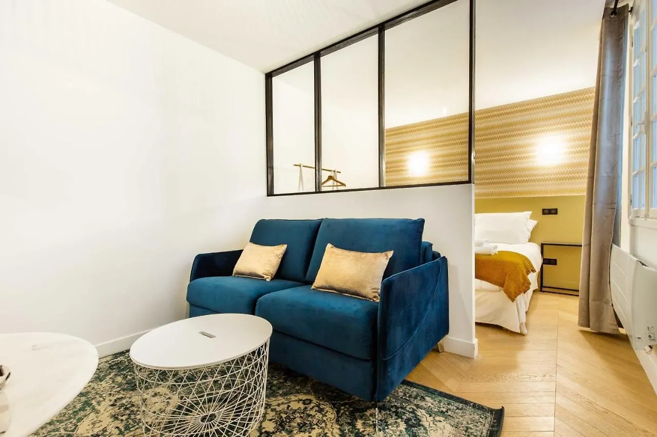 Magnifique Apartment - 1Br2P -Place De L'Etoile Parigi