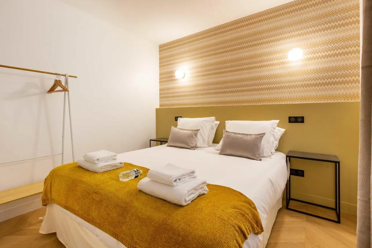 Magnifique Apartment - 1Br2P -Place De L'Etoile Parigi Francia